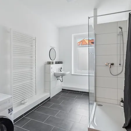 Salihomes/max Apartment/5pax/modern Eingerichtet/voll Ausgestattet Kueche * Markranstaedt